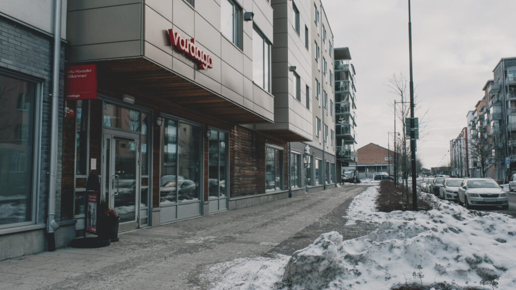 Entre till äldreboendet Villa Hovstallet i Uppsala